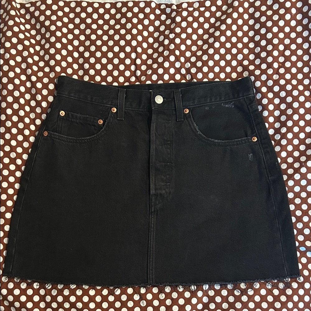 Levi’s Ribcage skirt